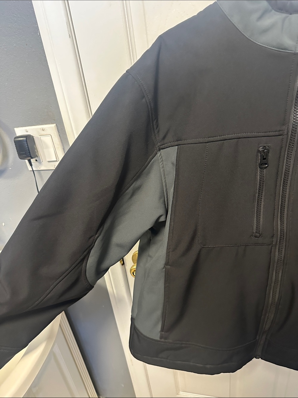 Insulated Softshell Jacket - Picture 8 of 11